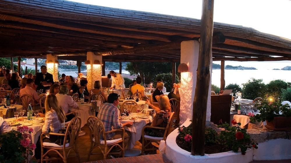 Hotel La Bisaccia Baja Sardinia Exterior foto