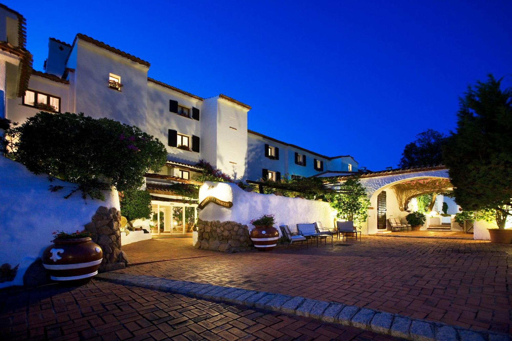 Hotel La Bisaccia Baja Sardinia Exterior foto
